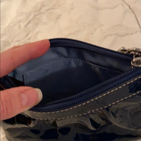 Wristlet - Picture 2 of 6